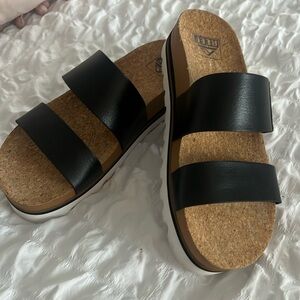 Reef Sandals, worn only twice, great condition